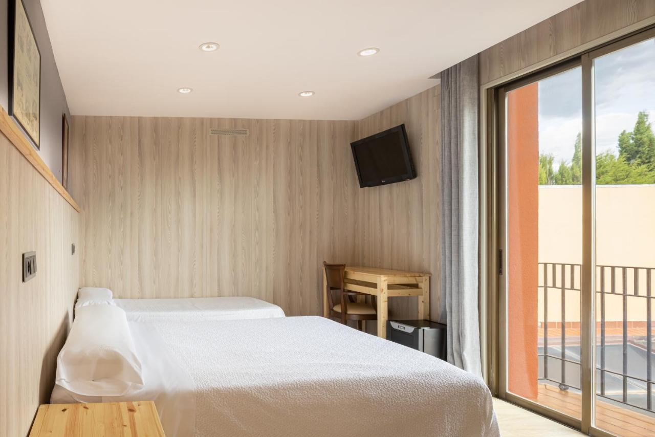 Hotel Restaurant Sol I VI Lavern Zewnętrze zdjęcie
