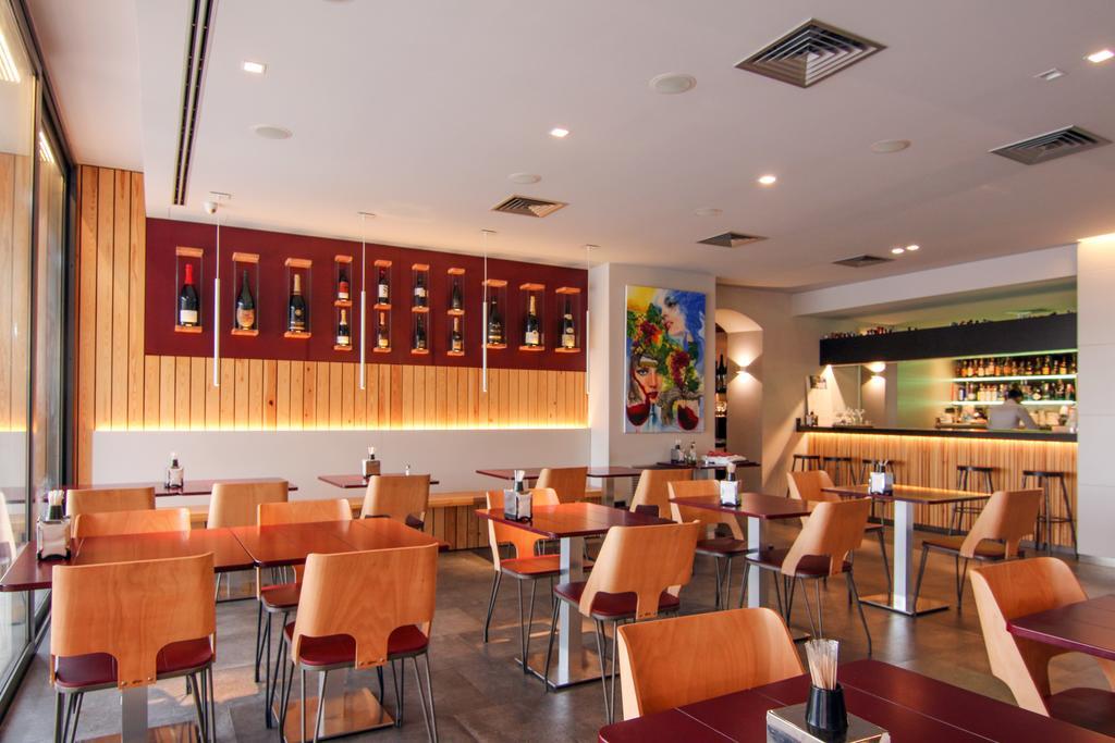 Hotel Restaurant Sol I VI Lavern Zewnętrze zdjęcie